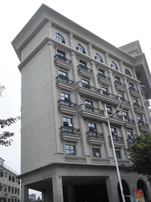 优质纳米抗污罩光面漆厂家批发指南｜建筑材料采购必读